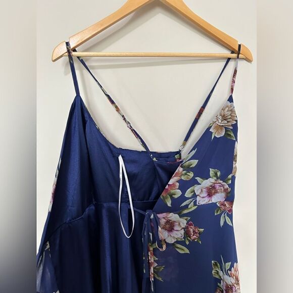 NWT Lulus Blue Floral Print Maxi Dress - Picture 2 of 13